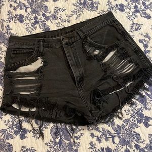 Vintage Destroyed Black Cutoffs 🖤